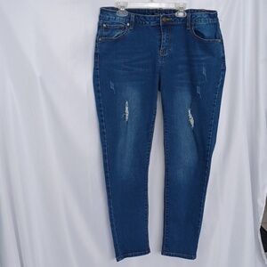 Baccini Midrise Jeans Blue Medium Denim Distressed Five Pocket Cotton Pants 10